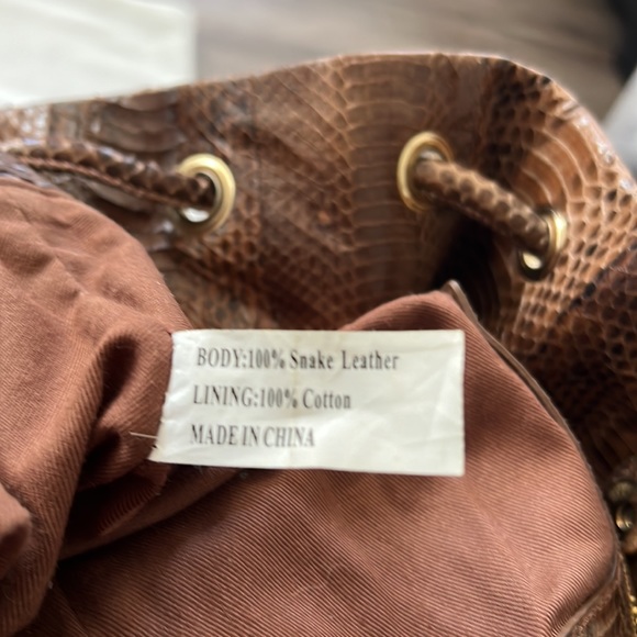 HALSTON HERITAGE PURSE - Picture 9 of 9